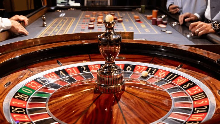 Tim balaksix dan pusat operasional kasino dan sportsbook